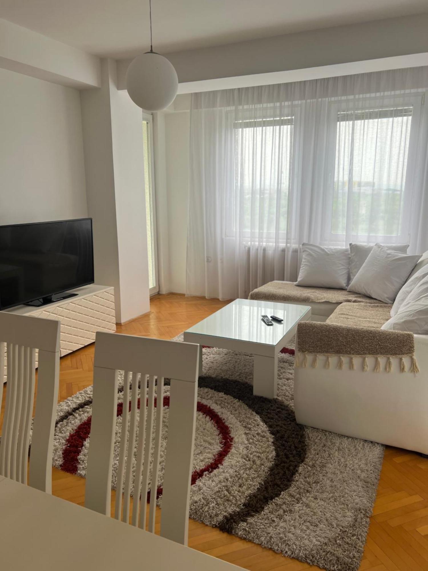 Karas Apartments Skopje Eksteriør billede